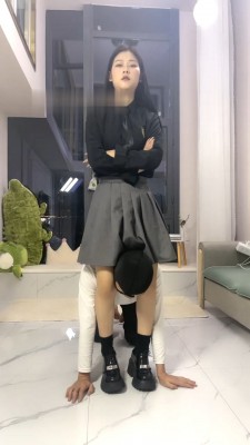 图片[5]_【阿昆】颜值女神首调【上】耳光/转胯/提档/骑马/舔鞋 bf28735_绳缚吧