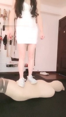 图片[5]_【安静】丝袜全包窒息/灌圣水/椰子鞋全体重踩 bf28662_绳缚吧