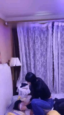 【佳佳】牛仔裤里丝强制开发表哥/踩踏深喉浓痰 bf28720_绳缚吧