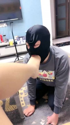 图片[4]_【伊兮夫妻】高跟肉丝全体重踩/脚插嘴/关狗笼 JS23052310_绳缚吧