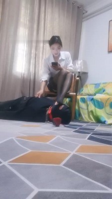 图片[8]_【沐月】女白领全体重踩踏/黑丝脚深喉虐乳/坐垫钻胯【完整版】bf28624_绳缚吧