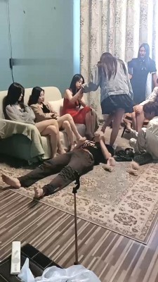 图片[5]_【半面S】群调群虐-7S全体重踩地毯 bf28634_绳缚吧
