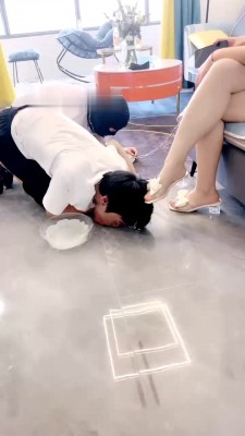图片[5]_【语阳S】圈养犬化-双奴-狗链遛狗-踩踏喂食-吃口水 bf28612_绳缚吧