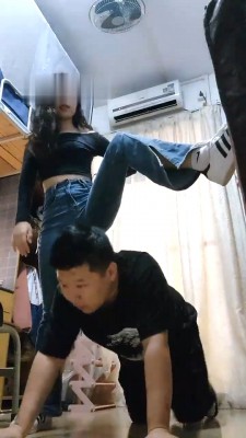 图片[5]_【素人星探】偷溜女生宿舍被虐-白袜踩/骑马/深喉/虐乳/舔鞋 bf28632_绳缚吧