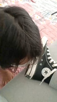 图片[4]_【小可可】开发可爱母畜-舔帆布鞋/头顶棉袜/闻原味/胯下辱 bf28609_绳缚吧