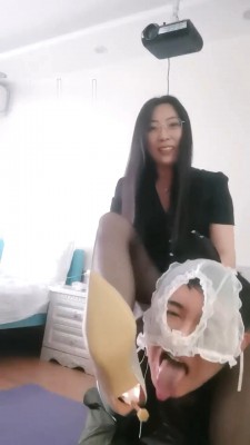 图片[5]_【明明】高跟踩狗爪狗头/揪耳朵/内裤套头/反绑拽头虐打 bf29135_绳缚吧