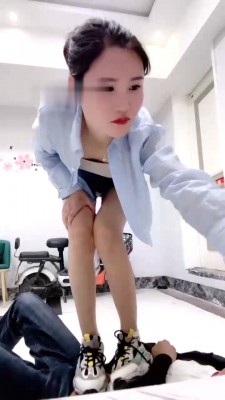 图片[4]_【孤傲女帝】运动鞋全体重踩踏/数据线抽/踢踹 bf29071_绳缚吧