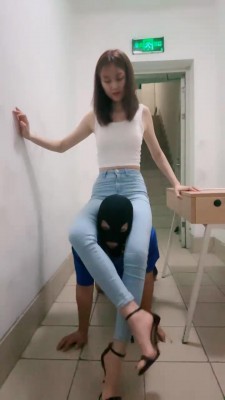 图片[2]_【艾莉】楼梯间胯下羞辱/室内高跟踩踏踢裆深喉 bf29090_绳缚吧