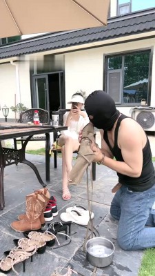 图片[5]_【沅芷大人】户外圈养-家奴清理一波脏泥巴鞋 bf29030_绳缚吧