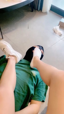 图片[9]_【甜一】运动学妹耳光调/跳踩/舔脏鞋底闻原味 bf28973_绳缚吧