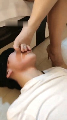 图片[6]_【楼遥】高跟踩狗头/抽耳光/品尝原味裸足 bf29010_绳缚吧