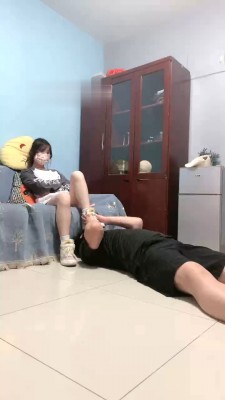 图片[3]_【金桔小主】运动鞋全体重踩踏/喂口水/骑马闻鞋窝/叼鞋踢踹 bf29004_绳缚吧