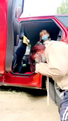 图片[8]_【梦涵S】傲慢女高的户外拓展-舔脏鞋/狗链遛狗/骑马/捆绑树上 bf28997_绳缚吧
