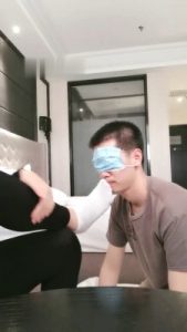 【lucky】裸足狂舔-运动鞋白袜气味辱 bf28818_绳缚吧