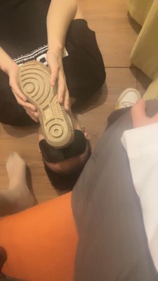 图片[4]_【馨馨】学生主调狗/踩踏/闻臭鞋/浓痰/肉丝脚捂脸 JS23052840_绳缚吧
