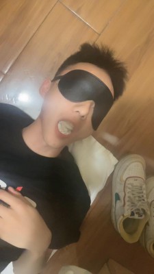 图片[5]_【馨馨】学生主调狗/踩踏/闻臭鞋/浓痰/肉丝脚捂脸 JS23052840_绳缚吧
