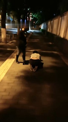 图片[3]_【楼遥】深夜户外-骑脖骑马爬行 bf28837_绳缚吧