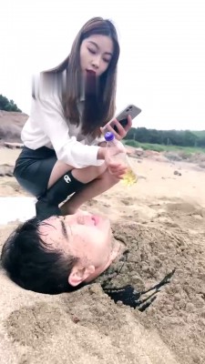 图片[6]_【宸宸】海滩沙子活埋窒息/强制圣水 bf28820_绳缚吧