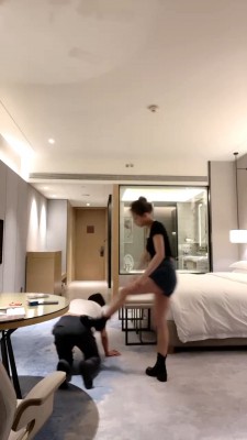 图片[3]_【盖洛】粗跟硬底皮鞋猛踹 bf28815_绳缚吧