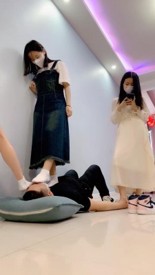 图片[9]_【精神小妹】3S学生主跳踩场/重度跺/踩头 bf28880_绳缚吧