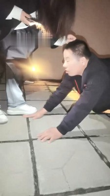 图片[10]_【女巫大人】阳台暴虐跟踪狂-踩狗爪/狗爬行/耳光舔脏鞋/棉袜塞嘴 bf28897_绳缚吧