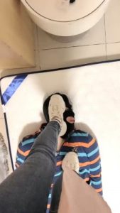 【魅儿S】运动鞋全体重踩/耳光抽  JS23052617_绳缚吧
