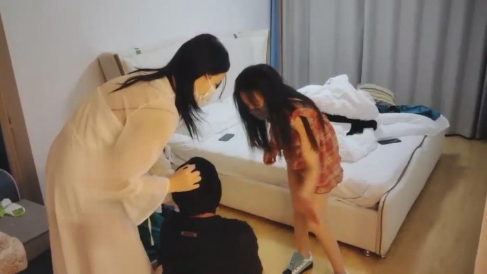 图片[3]_【果柠双S】姐妹花踢踹/牵狗溜/骑马/鞋碾压/吃丝袜/连环耳光 bf28518_绳缚吧