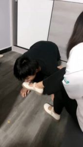【熊熊S】素人小姐姐-口水-耳光-转胯专场 bf28844_绳缚吧