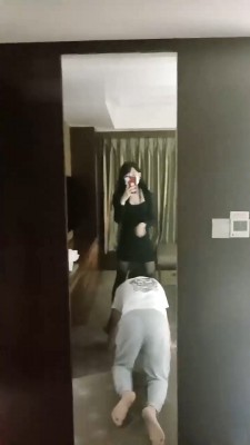【米小唐】黑丝高跟御姐调-骑马遛狗转胯 bf28542_绳缚吧