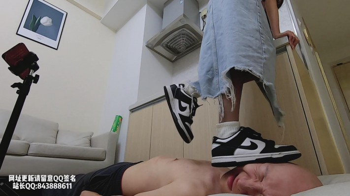 图片[14]_【素人S】美竹姐姐《黑白色耐克板鞋的折磨》 YC-230608_绳缚吧