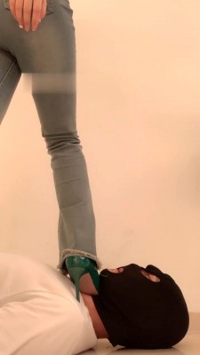 图片[8]_【宝爷】重度窒息/骑马转胯/掐脖子踩脖子/圣水一口闷 bf29529_绳缚吧