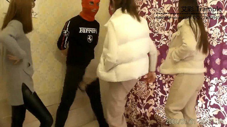 图片[6]_三美女初次试踢耳光篇_绳缚吧