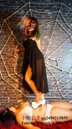 图片[11]_【残忍】女奴人体站台_绳缚吧