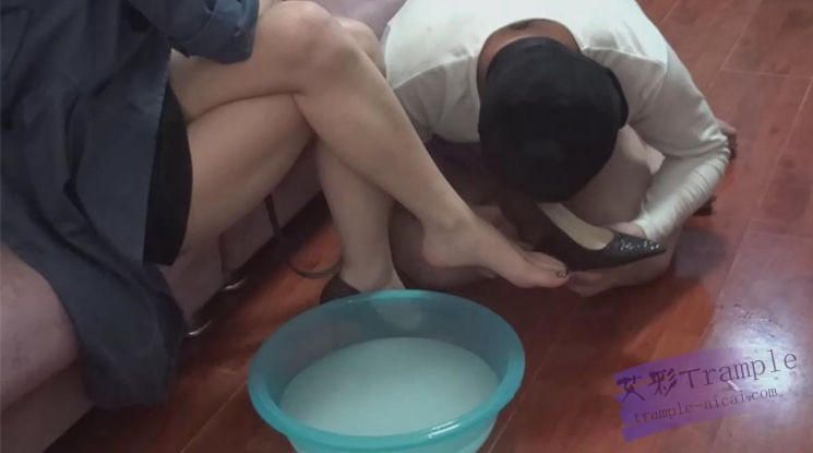 图片[7]_小刚流浪记第3集小刚被遗弃,继续被女教师收留 中集_绳缚吧