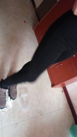 图片[4]_GB16102301鸽宝S语言羞辱贱奴帮主人清理鞋子喂食_绳缚吧