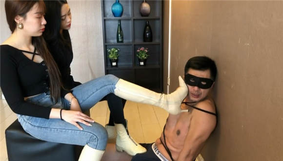 图片[15]_欢度五一巨献-白靴女王残酷调教_绳缚吧
