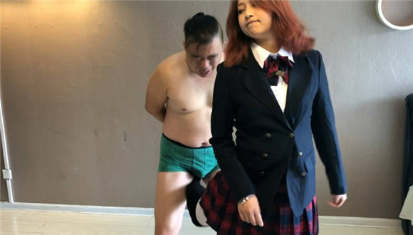 图片[6]_辰女神JK校园装膝顶地狱_绳缚吧