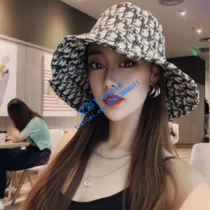 〖碎蛋娇娃〗美女联合闺蜜惩治内衣贼_绳缚吧
