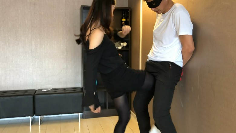 图片[18]_美女职员惩治猥琐领导_绳缚吧