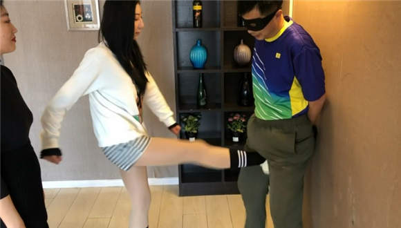 图片[2]_舞团少女的特殊玩具_绳缚吧