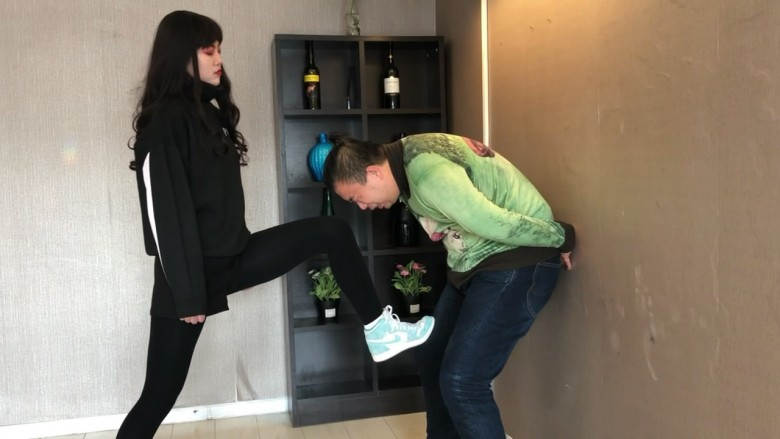 图片[6]_〖碎蛋娇娃〗运动系少女暴虐男M_绳缚吧