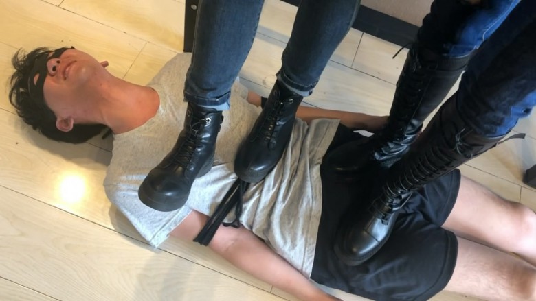 图片[8]_舞蹈系少女虐踩小奶狗_绳缚吧