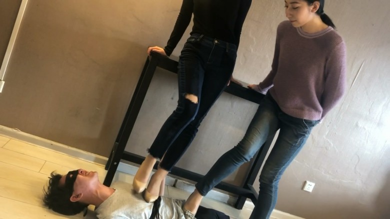 图片[9]_舞蹈系少女虐踩小奶狗_绳缚吧