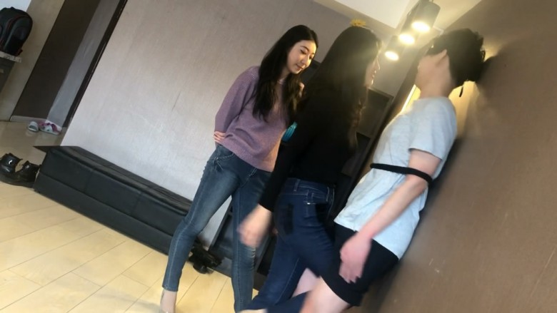 图片[19]_舞蹈系少女虐踩小奶狗_绳缚吧