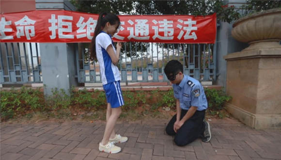 图片[4]_〖H.P.L栖心之栈〗—小太妹欺凌校园保安_绳缚吧
