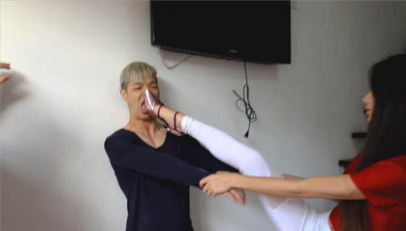 图片[15]_〖H.P.L栖心之栈〗—黑冰芷晴高位踢踩_绳缚吧
