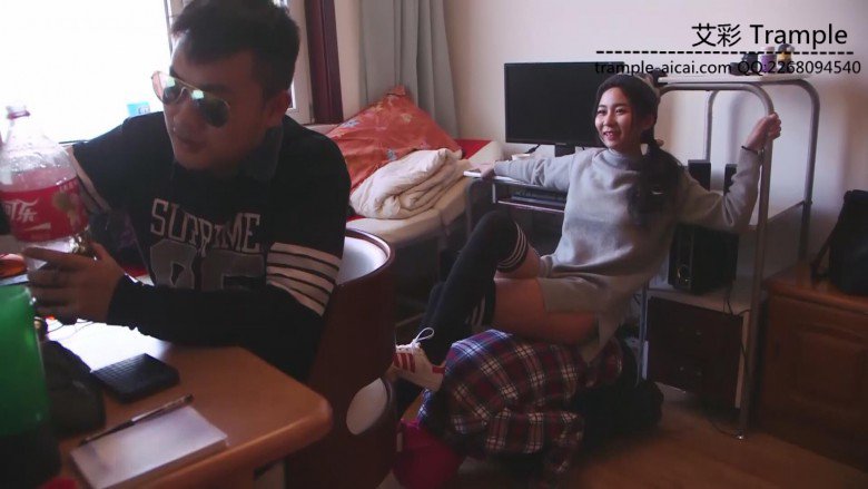 图片[2]_艾丝女王—边玩英雄联盟边调教贱狗_绳缚吧