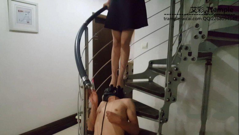 图片[11]_最新艾丝女王居家系列—–楼梯间调教贱狗_绳缚吧