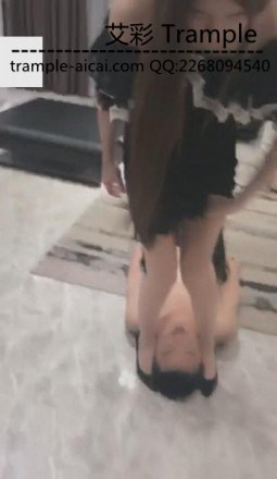 图片[12]_VIVI调教夫妻奴强迫圣水踹头_绳缚吧