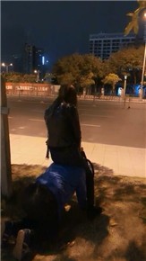 图片[9]_vivi-户外惊险遛狗过马路_绳缚吧